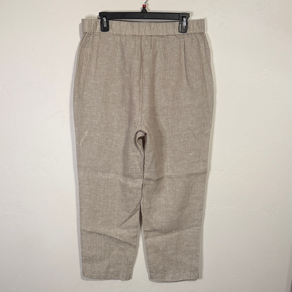 Quince Beige Linen-Blend Capris - Picture 5 of 10